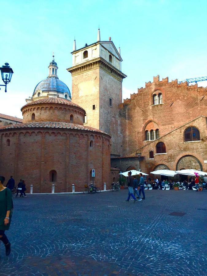 Residenza Virgiliana Suite Con Terrazza-Centro Storico Mantua Buitenkant foto